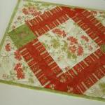 Quilted Table Runner Bouque..