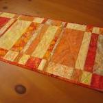 Quilted Table Runner Sunshi..