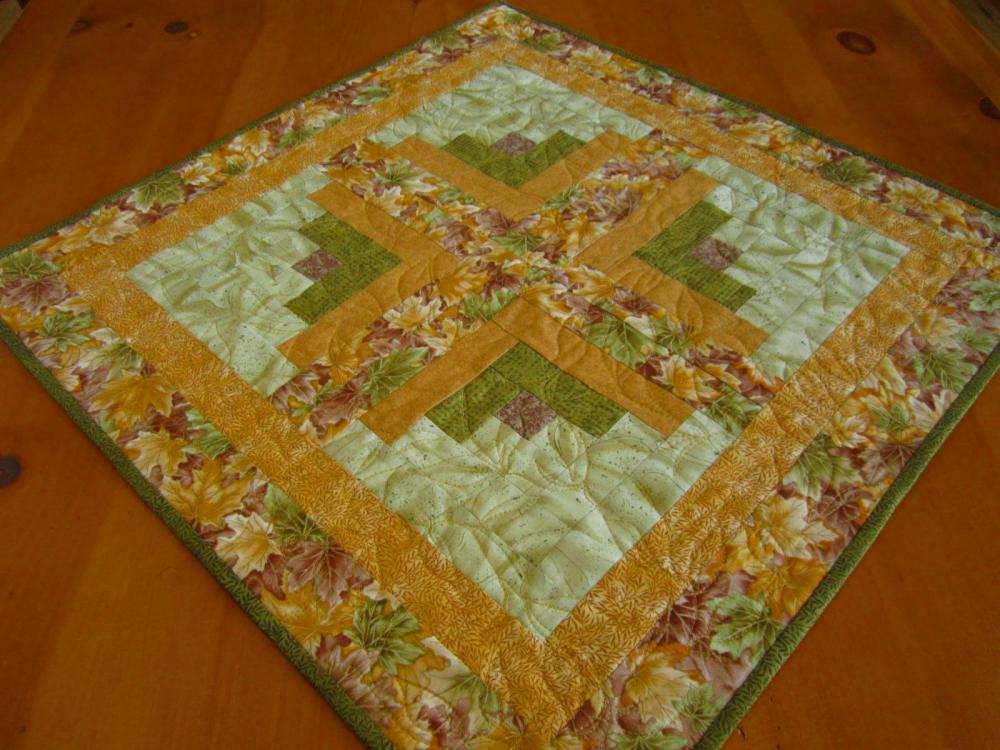 Quilted Table Topper Leaves